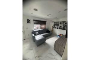 8430 NW 8th St APT B11, Miami, FL 33126, - MLS#A12026073