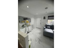 8430 NW 8th St APT B11, Miami, FL 33126, - MLS#A12026073