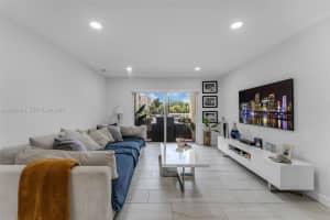 7765 86th Street, Miami, FL 33143 - MLS#A12026099