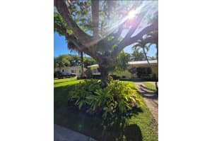 8040 SW 63rd Pl, Miami, FL 33143, - MLS#A12026128