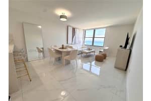 2899 Collins Ave APT 1037, Miami Beach, FL 33140, - MLS#A12026190