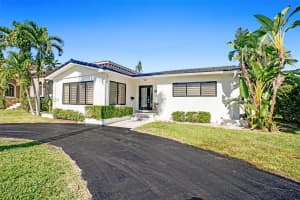1355 Madison St, Hollywood, FL 33019, - MLS#A12026237