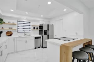 1355 Madison St, Hollywood, FL 33019, - MLS#A12026237