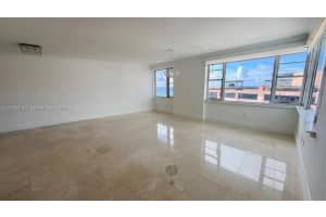 MLS# A12026264, Miami Beach, Florida 33140