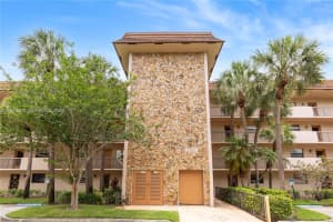 4950 Sabal Palm Boulevard, Tamarac, FL 33319 - MLS#A12026290