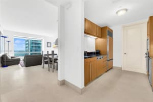 1425 Brickell Ave APT 51A, Miami, FL 33131, - MLS#A12026294