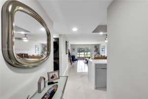900 SW 128th Ave APT 105D, Pembroke Pines, FL 33027, - MLS#A12026302