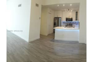 4400 NW 107th Ave APT 301, Doral, FL 33178, - MLS#A12026321
