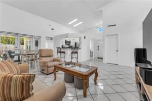 14475 SW 127th Ct, Miami, FL 33186, - MLS#A12026351