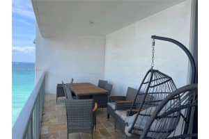 3101 S Ocean Dr APT 1707, Hollywood, FL 33019, - MLS#A12026356