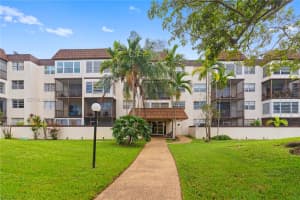 7100 NW 17th St APT 219, Plantation, FL 33313, - MLS#A12026444