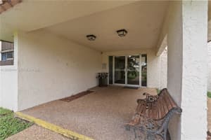 7100 NW 17th St APT 219, Plantation, FL 33313, - MLS#A12026444