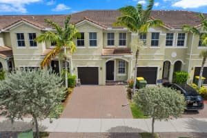 2377 SE 14th St, Homestead, FL 33035, - MLS#A12026490