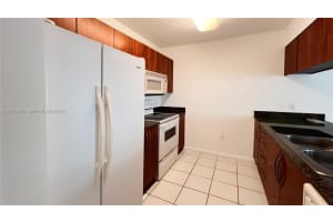 1200 Brickell Bay Dr APT 2814, Miami, FL 33131, - MLS#A12026491
