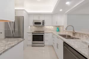 3020 NE 32nd Ave APT 1401, Fort Lauderdale, FL 33308, - MLS#A12026546