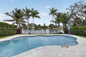 15782 NW 10th St, Pembroke Pines, FL 33028, - MLS#A12026571