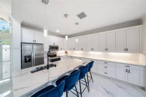 18451 NW 13th St, Pembroke Pines, FL 33029, - MLS#A12026687