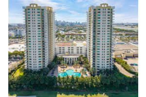 1745 E Hallandale Beach Blvd #2304w, Hallandale Beach, FL 33009, - MLS#A12026758