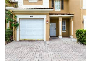 11866 SW 152nd Pl, Miami, FL 33196, - MLS#A12026772