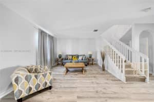 9381 W 33rd Ln, Hialeah, FL 33018, - MLS#A12026844
