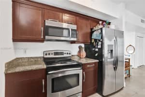 7275 SW 90th St C410, Miami, FL 33156, - MLS#A12026947