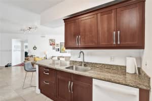 7275 SW 90th St C410, Miami, FL 33156, - MLS#A12026947