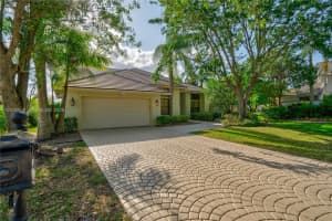 1087 Deerwood Ln, Weston, FL 33326, - MLS#A12026948