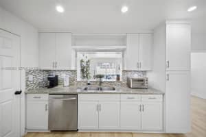 2761 SW 92nd Pl, Miami, FL 33165, - MLS#A12027003