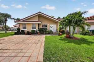 18847 NW 83rd Pl, Hialeah, FL 33015, - MLS#A12027010
