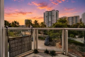 100 Bayview Dr APT 205, Sunny Isles Beach, FL 33160, - MLS#A12027068