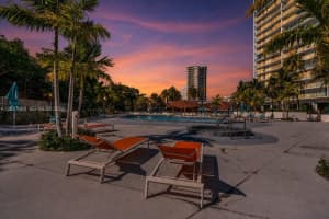100 Bayview Dr APT 205, Sunny Isles Beach, FL 33160, - MLS#A12027068