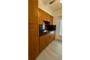 1231 Pennsylvania Ave APT 8, Miami Beach, FL 33139, - MLS#A12027093