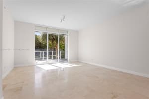 15051 Royal Oaks Ln APT 101, North Miami, FL 33181, - MLS#A12027121