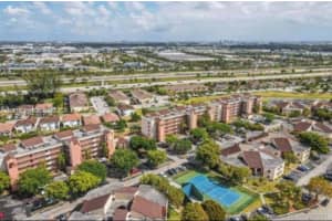 10253 NW 9th St Cir Apt 204-6, Miami, FL 33172, - MLS#A12027286