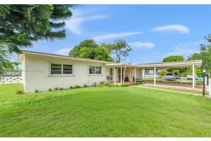 1900 NW 131st St, Miami, FL 33167, - MLS#A12027293