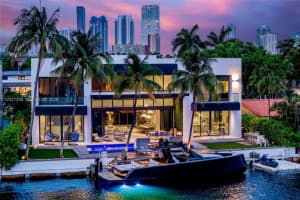 16470 NE 30th Ave, North Miami Beach, FL 33160, - MLS#A12027348