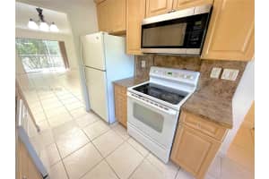 8450 Lagos De Campo Blvd APT 206, Tamarac, FL 33321, - MLS#A12027370