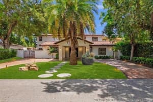 6284 SW 26th St, Miami, FL 33155, - MLS#A12027452