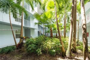 405 S Pine Island Rd APT 308D, Plantation, FL 33324, - MLS#A12027479