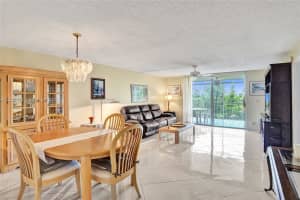 4550 NW 18th Ave APT 306, Pompano Beach, FL 33064, - MLS#A12027493