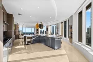 901 Brickell Key Blvd APT 3304, Miami, FL 33131, - MLS#A12027526