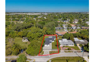 651 NE 172nd St, Miami, FL 33162, - MLS#A12027616