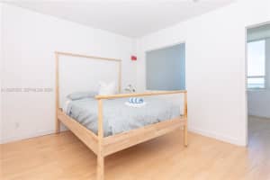 5445 Collins Ave 1105, Miami Beach