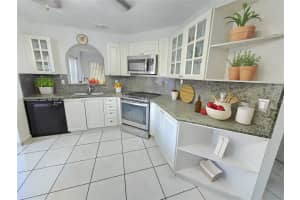 7255 NW 173rd Dr Apt 801-8, Hialeah, FL 33015, - MLS#A12027693