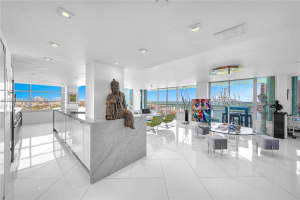 400 South Pointe Dr APT 2310, Miami Beach, FL 33139, - MLS#A12027699