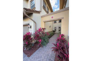6024 NW 118th Dr, Coral Springs, FL 33076, - MLS#A12027832