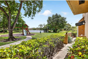 566 N University Dr, Plantation, FL 33324, - MLS#A12027856