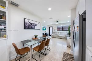 30 NW 56th Ct #32, Miami, FL 33126, - MLS#A12027888