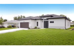 7511 Blutter Rd, North Port, FL 34291, - MLS#A12028016