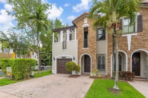 10276 NW 30th Terrace, Doral, FL 33172, - MLS#A12028053